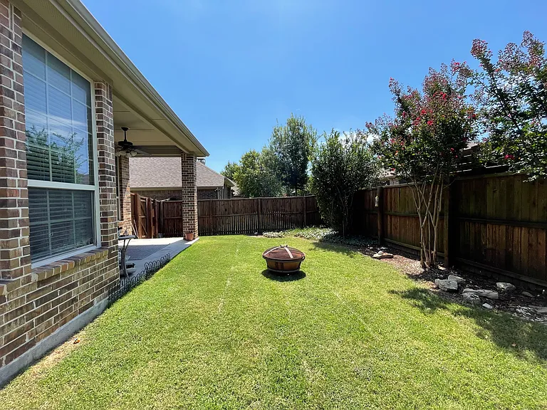2318 Patriot — Photo 22