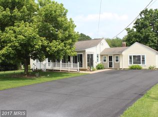 5106 Spruce Rd, Fayetteville, PA 17222