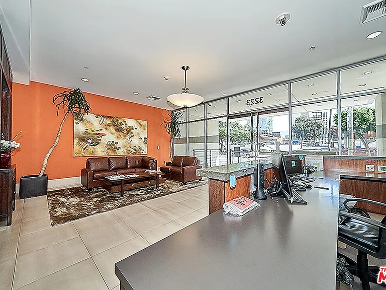 3223 W 6th St #405 — Photo 33