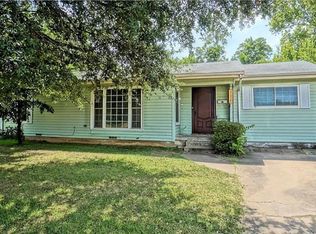 505 Harmon Rd, Hurst, TX 76053