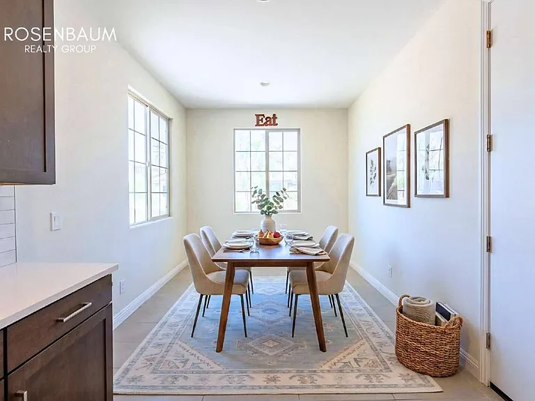 1533 W Sabel Ct — Photo 6