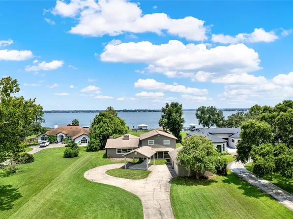 16421 E Shirley Shores Rd, Tavares, FL 32778