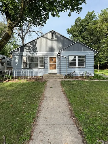 806 N 2nd St Photo 1