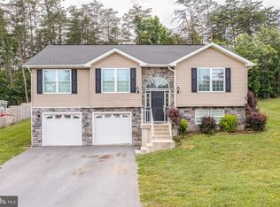 58 Basin Dr, Inwood, WV 25428
