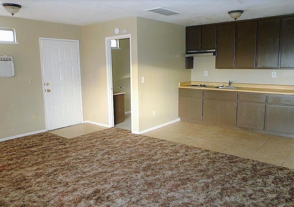 2nd image of 9735 Pyrite Ave APT 5