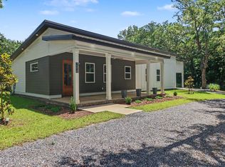 7510 Mahoney Dr, Pass Christian, MS 39571