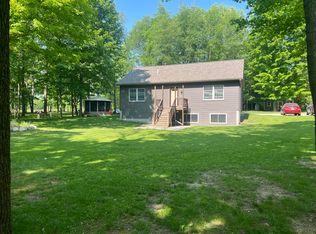 252 E Fenn Rd, Coldwater, MI 49036
