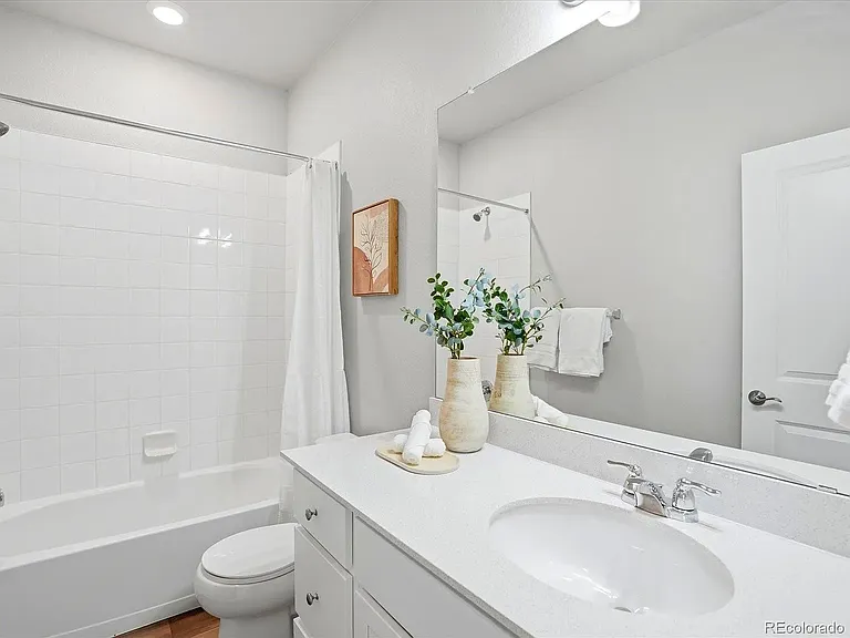 463 Millwall Cir — Photo 26
