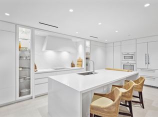 200 SE Mizner Blvd #407, Boca Raton, FL 33432