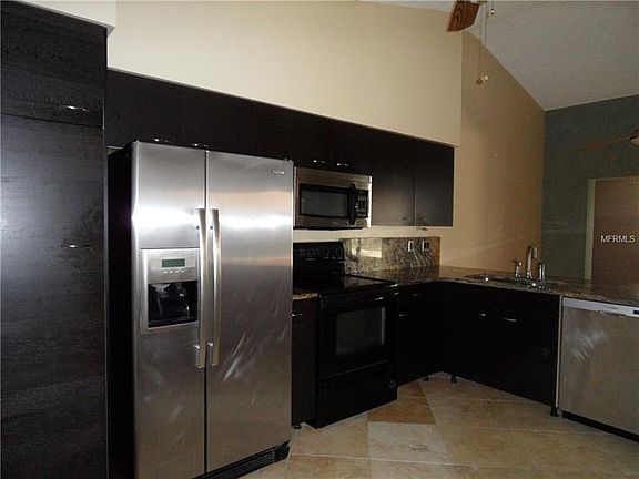 4th image of 7432 Windsome Ct