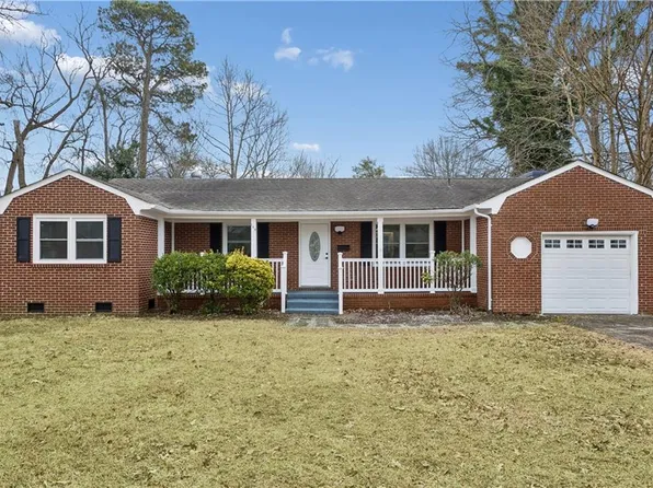 109 Opal Dr, Newport News, VA 23602
