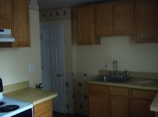 16 E Holly Ave, Pitman, NJ 08071