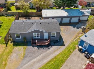 1901 Foxglove Ln, Centralia, WA 98531