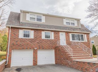 4 Borman Dr, Wanaque, NJ 07465