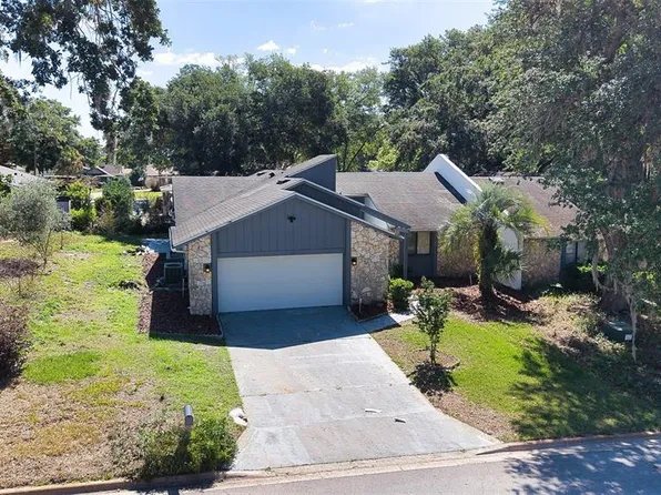1033 Old South Ln, Apopka, FL 32712