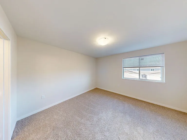Pinnacle Townhomes — Photo 24