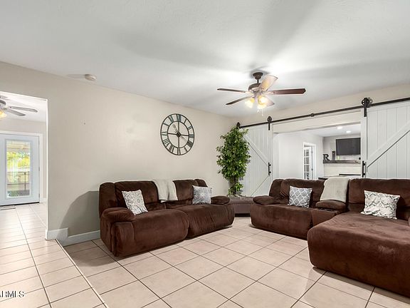 3rd image of 904 N Christa Way