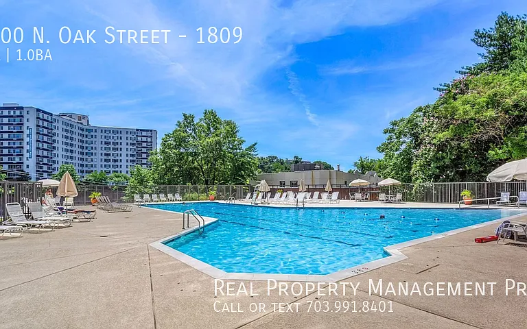 1600 N Oak St #1809 — Photo 25