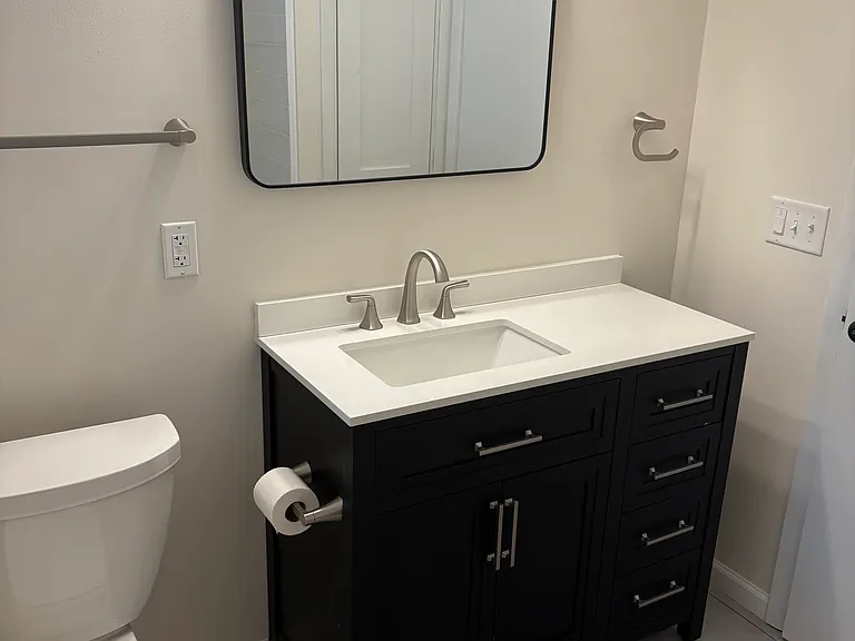 1502 Steensland Dr — Photo 9