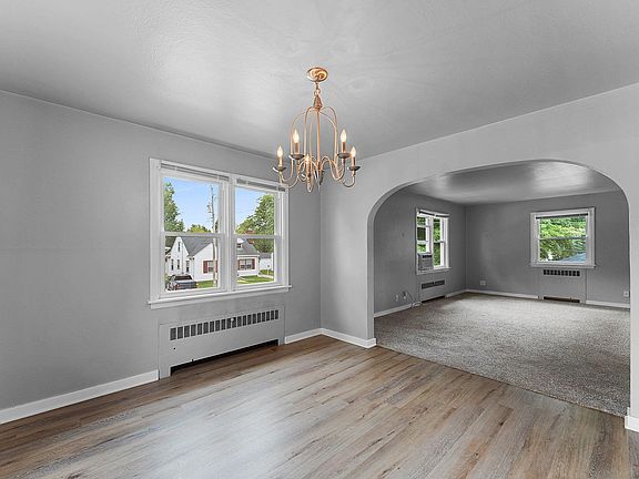3rd image of 1409 Eliza St