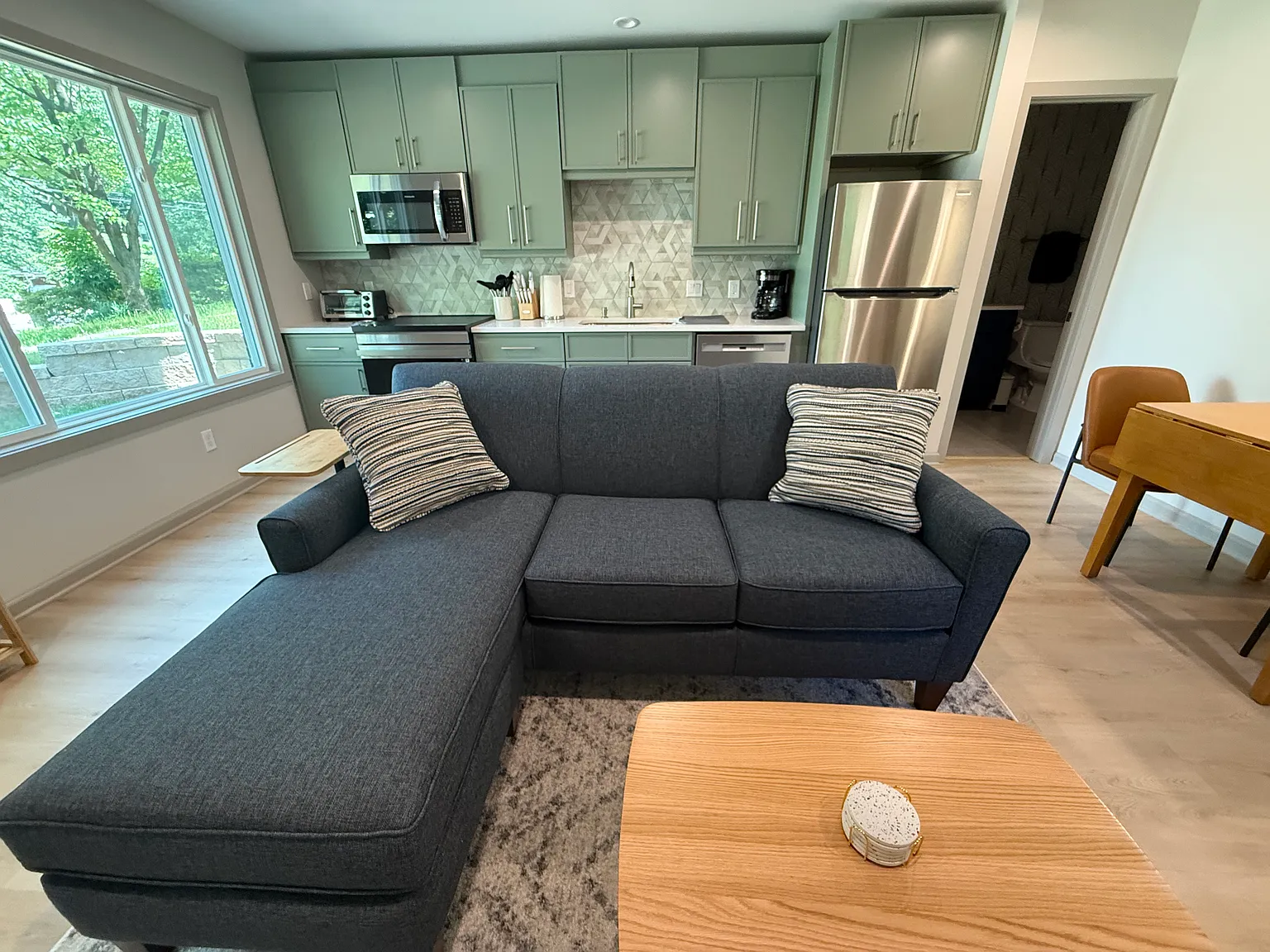 1 bed, 600 sqft, $1,815 — Photo 2