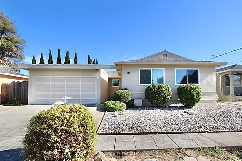 1358 Henderson Ln Photo 1