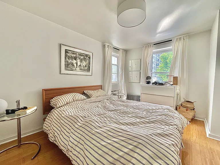 229 Leonard St #3 — Photo 4