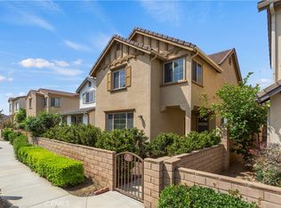 425 Merced Ct, Corona, CA 92878