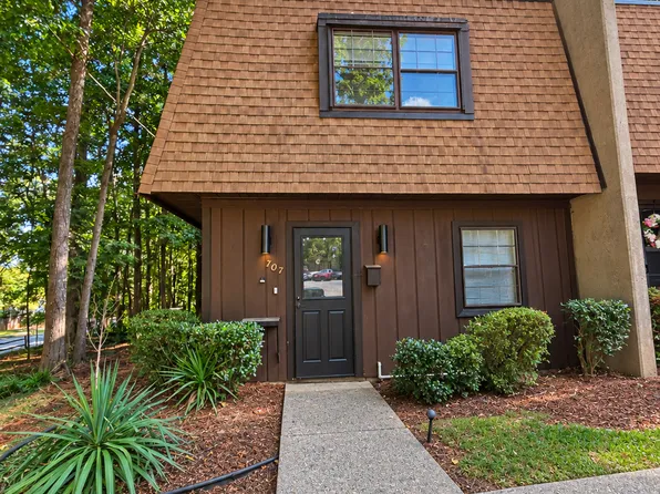 707 Cedar Pointe Ct SW, Marietta, GA 30008