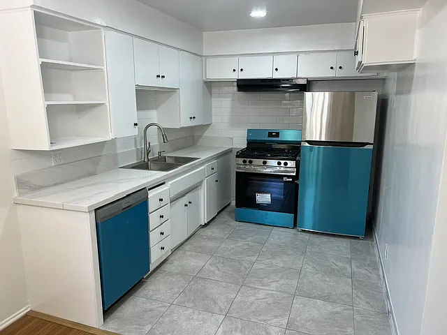 2 bed, 1200 sqft, $2,900 — Photo 4