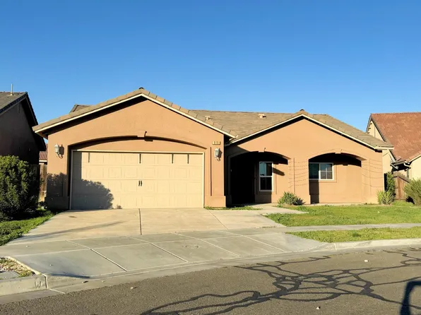 510 Stonehaven Dr, Los Banos, CA 93635