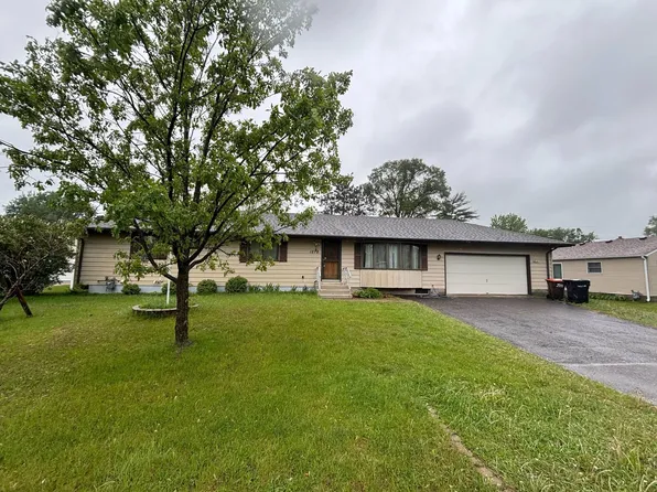 1272 Burke Ave E, Maplewood, MN 55109