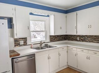 5 Edgewood Rd #5, Slingerlands, NY 12159