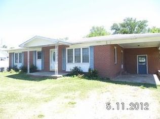 2906 Upper Lake Rd, Thomasville, NC 27360