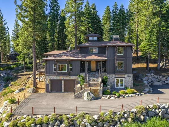 10954 Skislope Way, Truckee, CA 96161