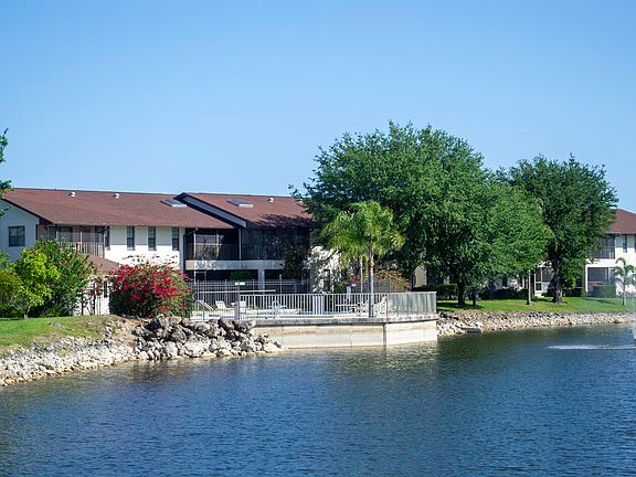 2nd image of 5325 Treetops Dr Unit T204-5325-