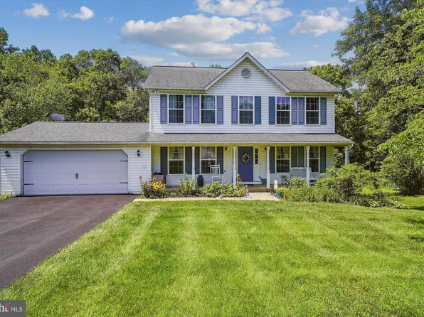 5824 Miriam Dr, Eldersburg, MD 21784