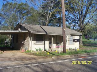 405 N Jarvis St, Troup, TX 75789
