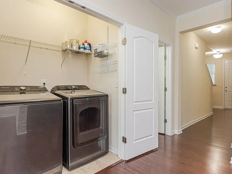 1845 Culbertson Ave — Photo 16