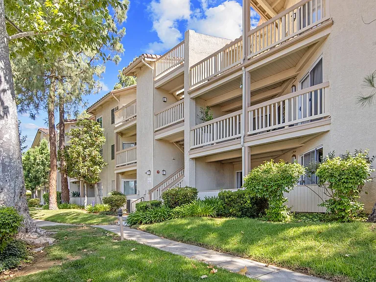 5837 Oak Bend Ln #310 — Photo 1
