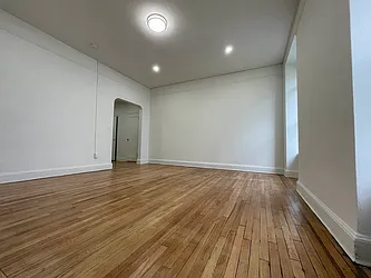 Rented by HOLTON REAL ESTATE INC.
