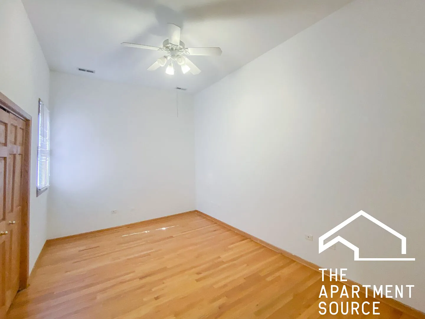 3 bed, 1500 sqft, $5,100 — Photo 3