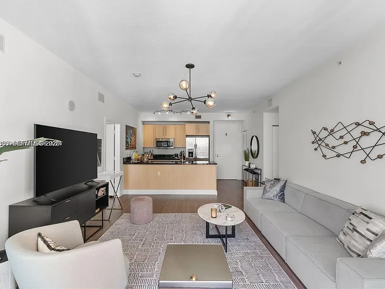 79 SW 12th St #2204 — Photo 11