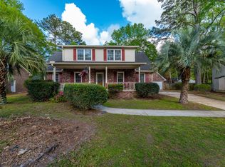 106 Egret Ln, Summerville, SC 29485