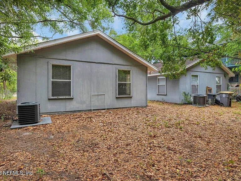 850 Spearing St — Photo 24