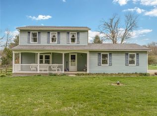 12275 Stafford Rd, Chagrin Falls, OH 44023