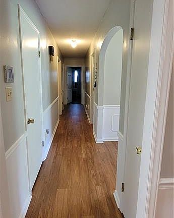 5th image of 395 Robinhood Rd