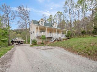 211 Peanut Ln, New Tazewell, TN 37825