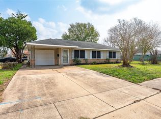 3202 Hays St, Pasadena, TX 77503