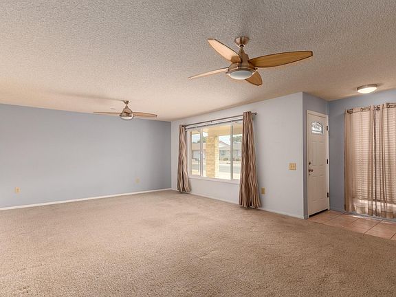 3rd image of 18402 N 96th Dr